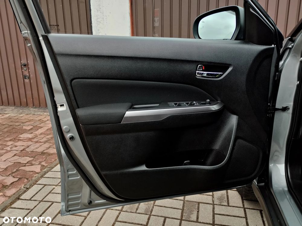 Suzuki Vitara - 29