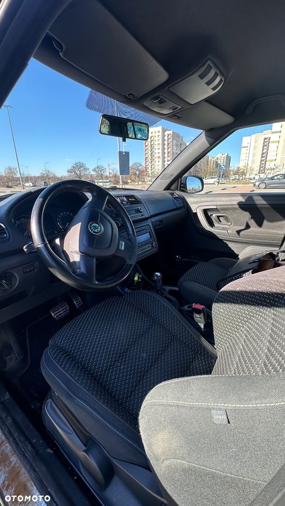 Skoda Fabia 1.4 TSI DSG RS - 24