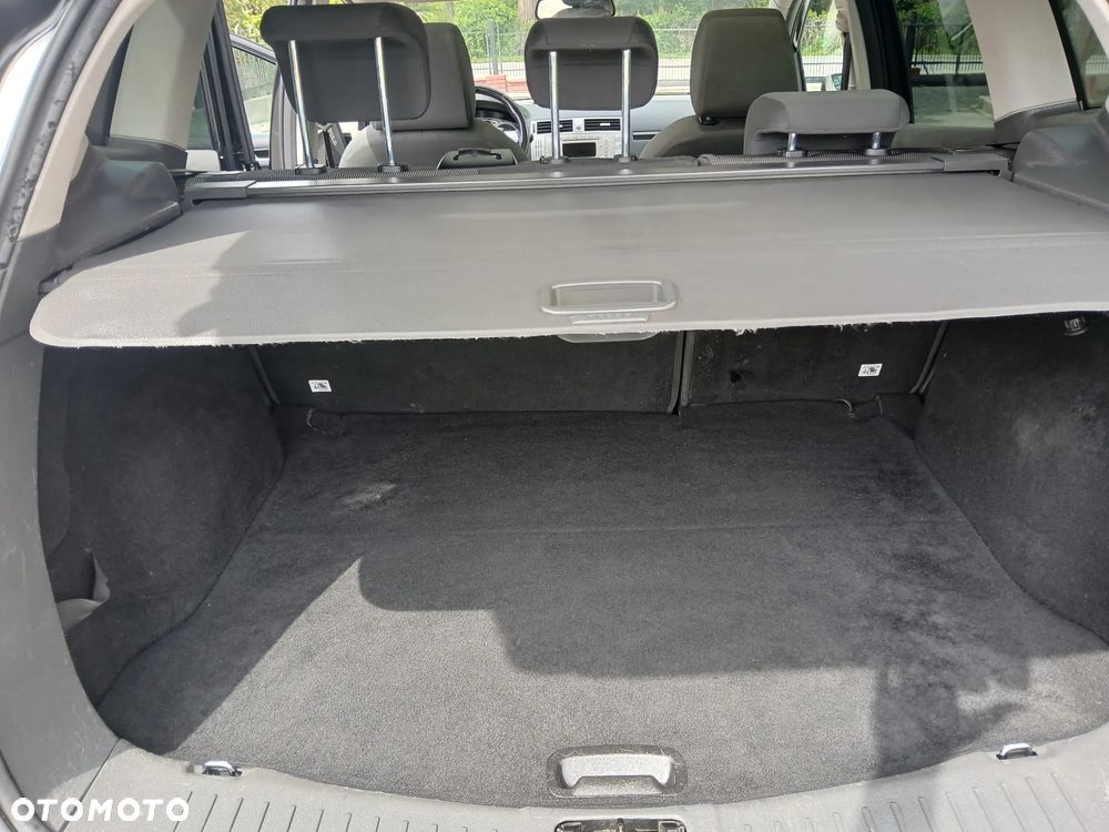Ford Kuga 2.0 TDCi Titanium - 16