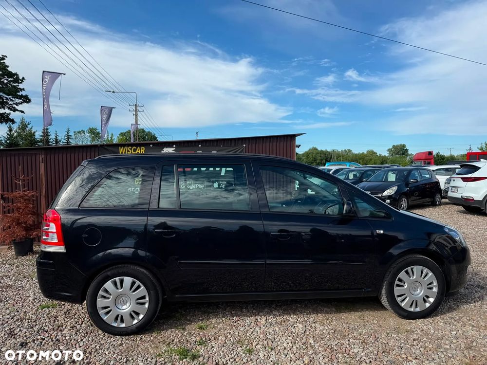 Opel Zafira 1.8 Family Plus - 3