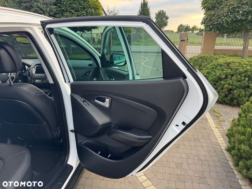 Hyundai ix35 2.0 CRDi 4WD Automatik Premium - 26