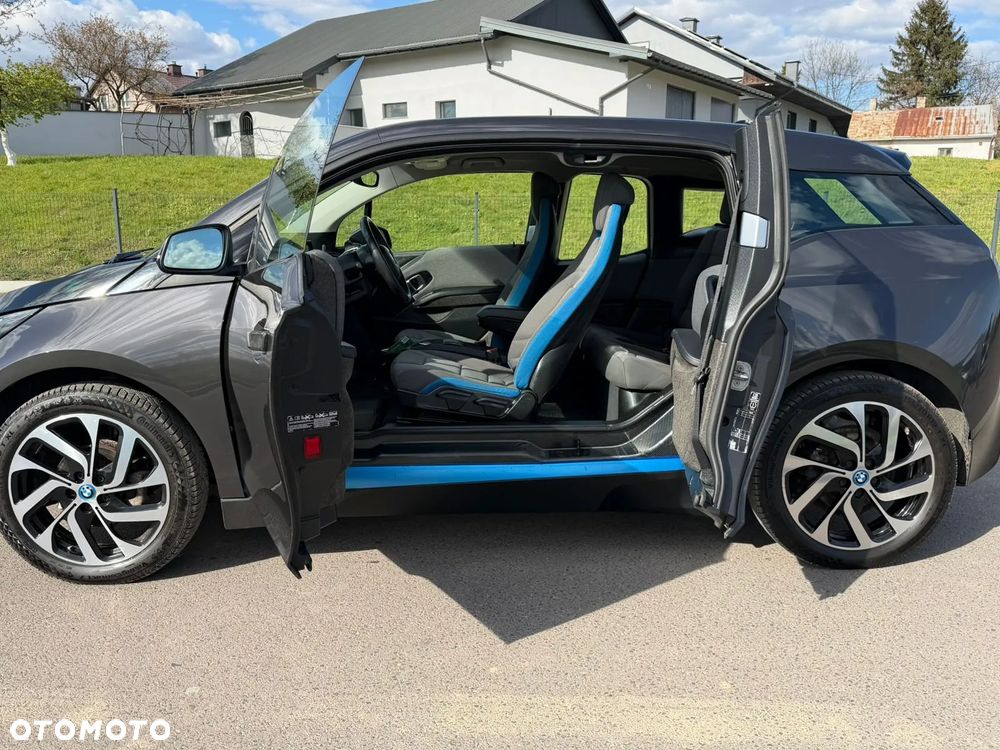 BMW i3 (60 Ah) - 15