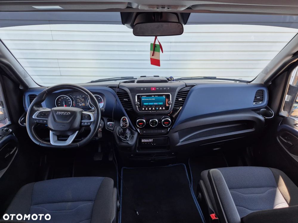 Iveco Daily - 25