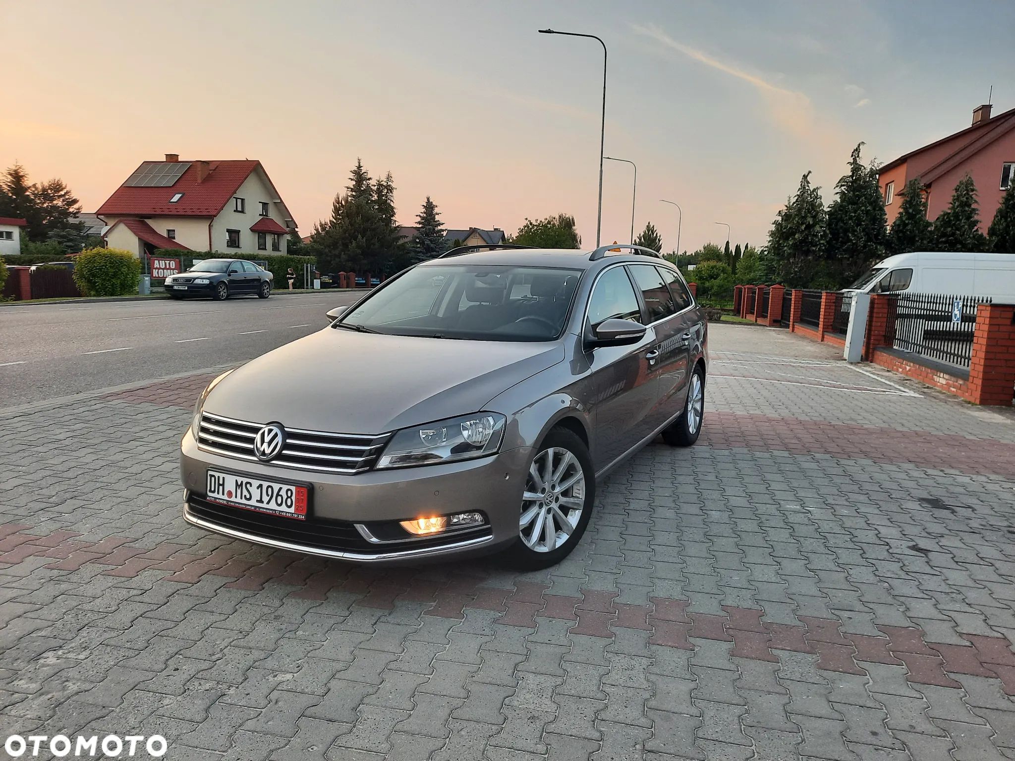 Volkswagen Passat 2.0 TDI Comfortline DSG - 1