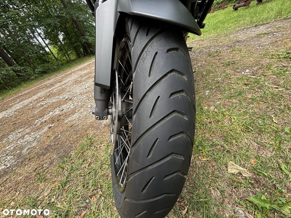 Honda VFR - 29