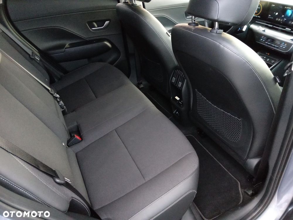 Hyundai Kona 65kWh Executive - 26