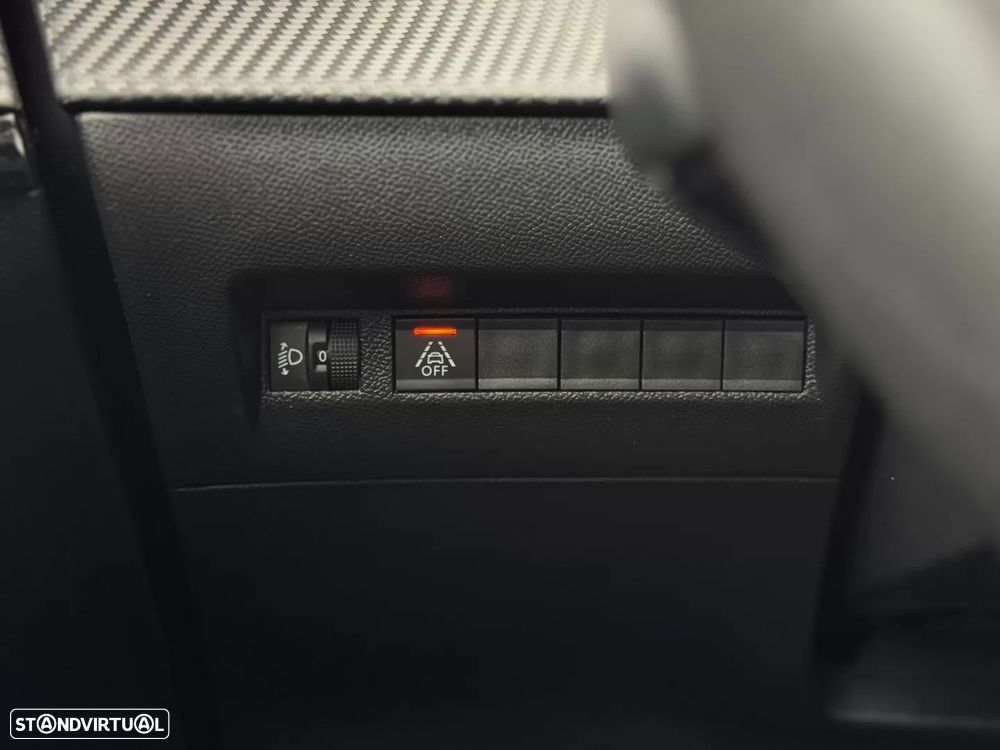 Peugeot 208 1.2 PureTech Active Pack - 27