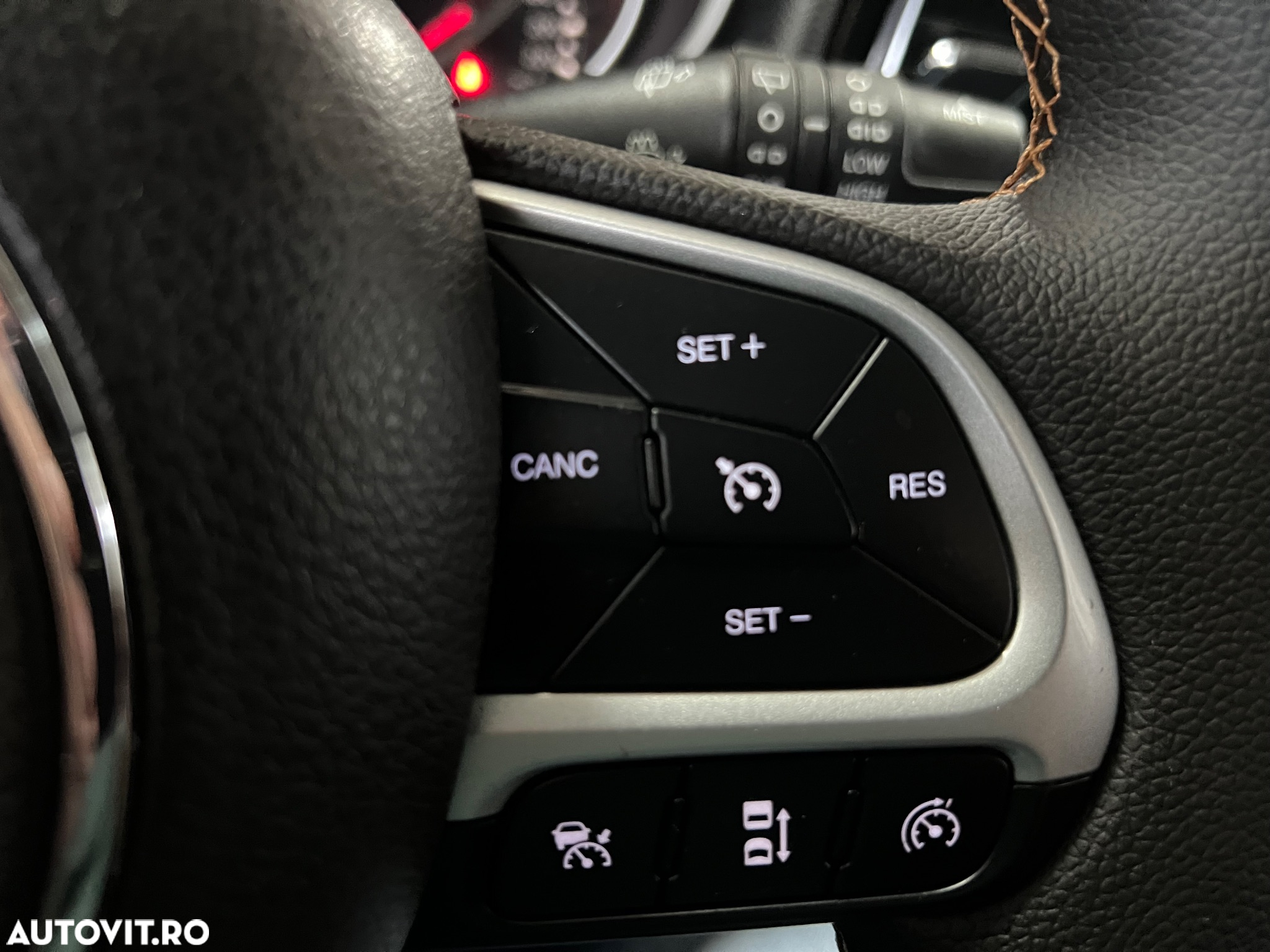 Jeep Compass 2.0 M-Jet 4x4 Limited - 29