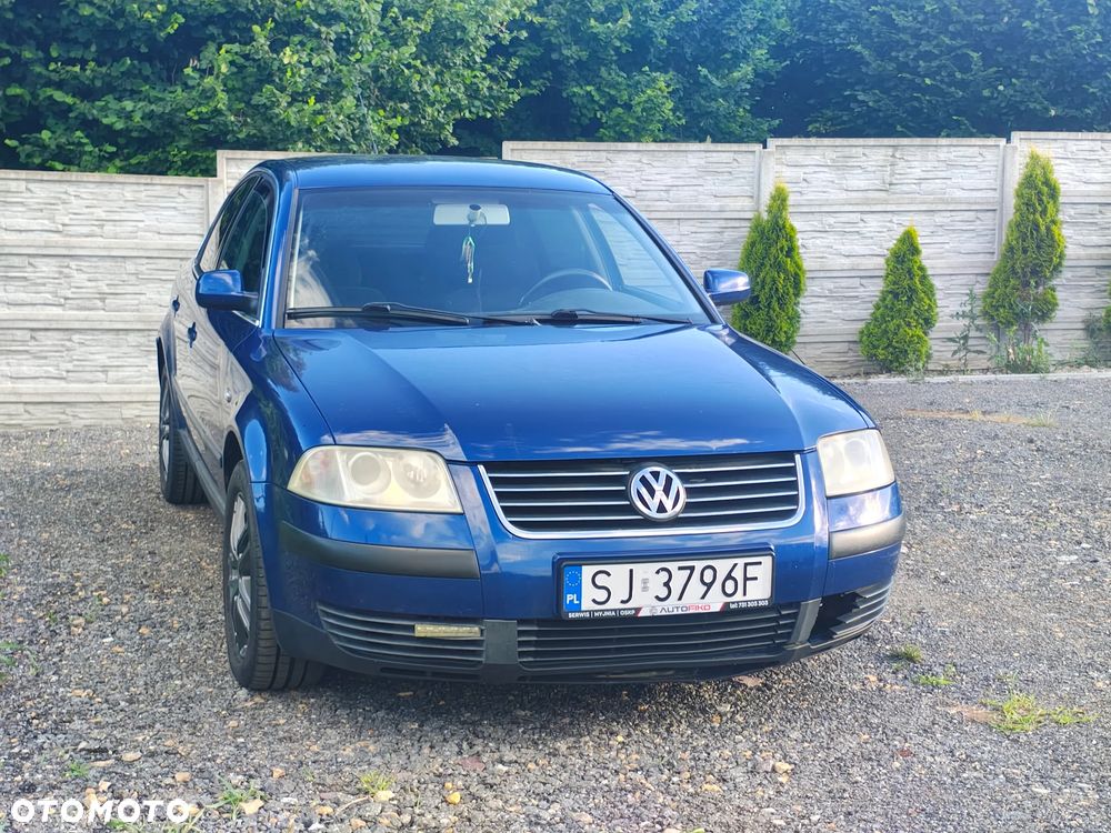 Volkswagen Passat 1.9 TDI Comfortline - 4
