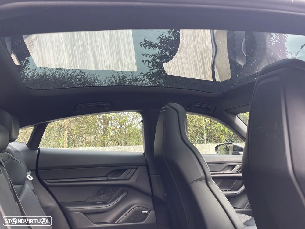 Porsche Taycan Standard - 4