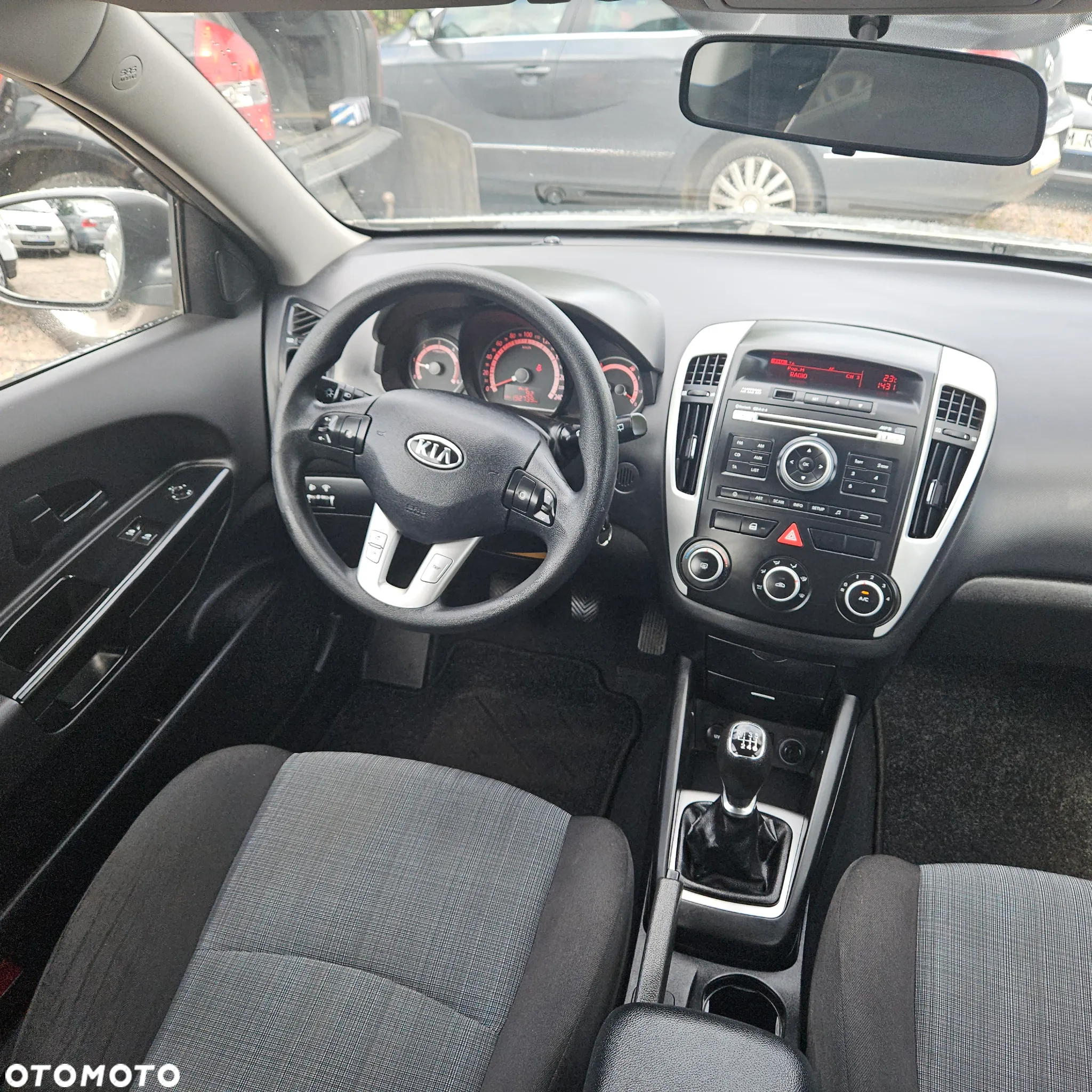 Kia Ceed Cee'd 1.6 Crdi Comfort + - 16