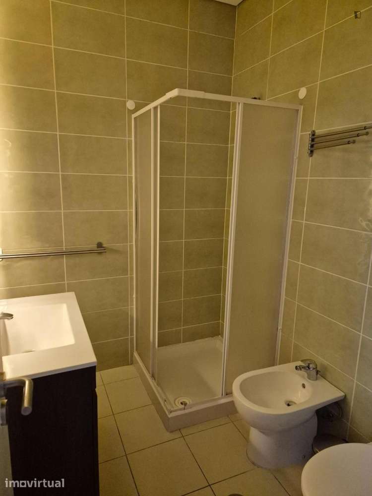 Quarto - localizado em Viseu - Grande imagem: 5/10