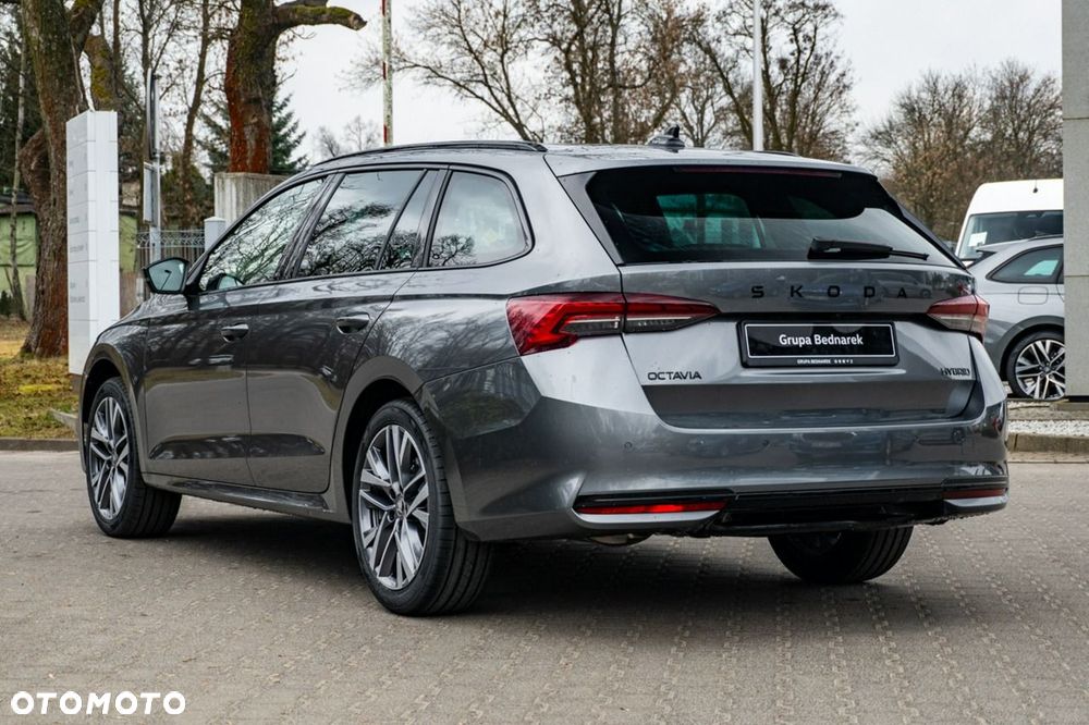 Skoda Octavia - 9