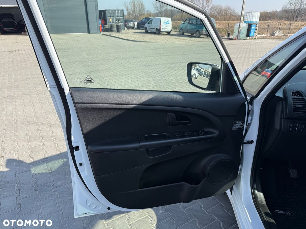 Kia Venga 1.4 CRDi 90 Dream-Team Edition - 17