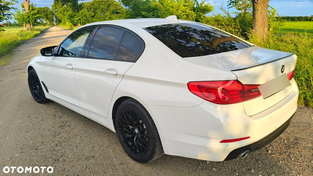BMW Seria 5 520d xDrive Luxury Line sport - 8