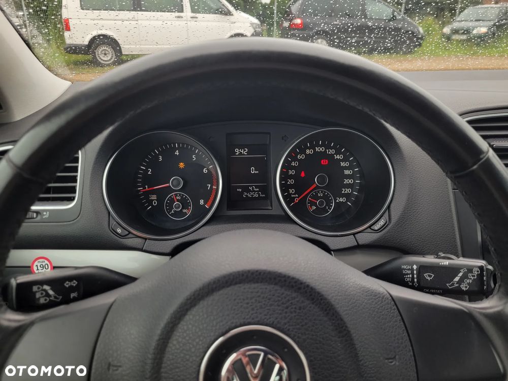 Volkswagen Golf 1.6 Edition - 6