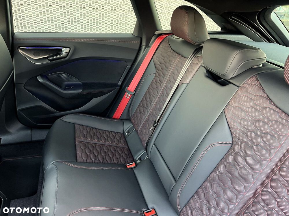 Audi RS5 Avant - 28
