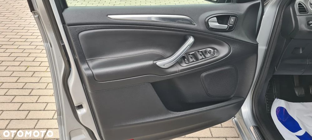 Ford Galaxy 2.0 TDCi Platinium X (Titanium) - 23