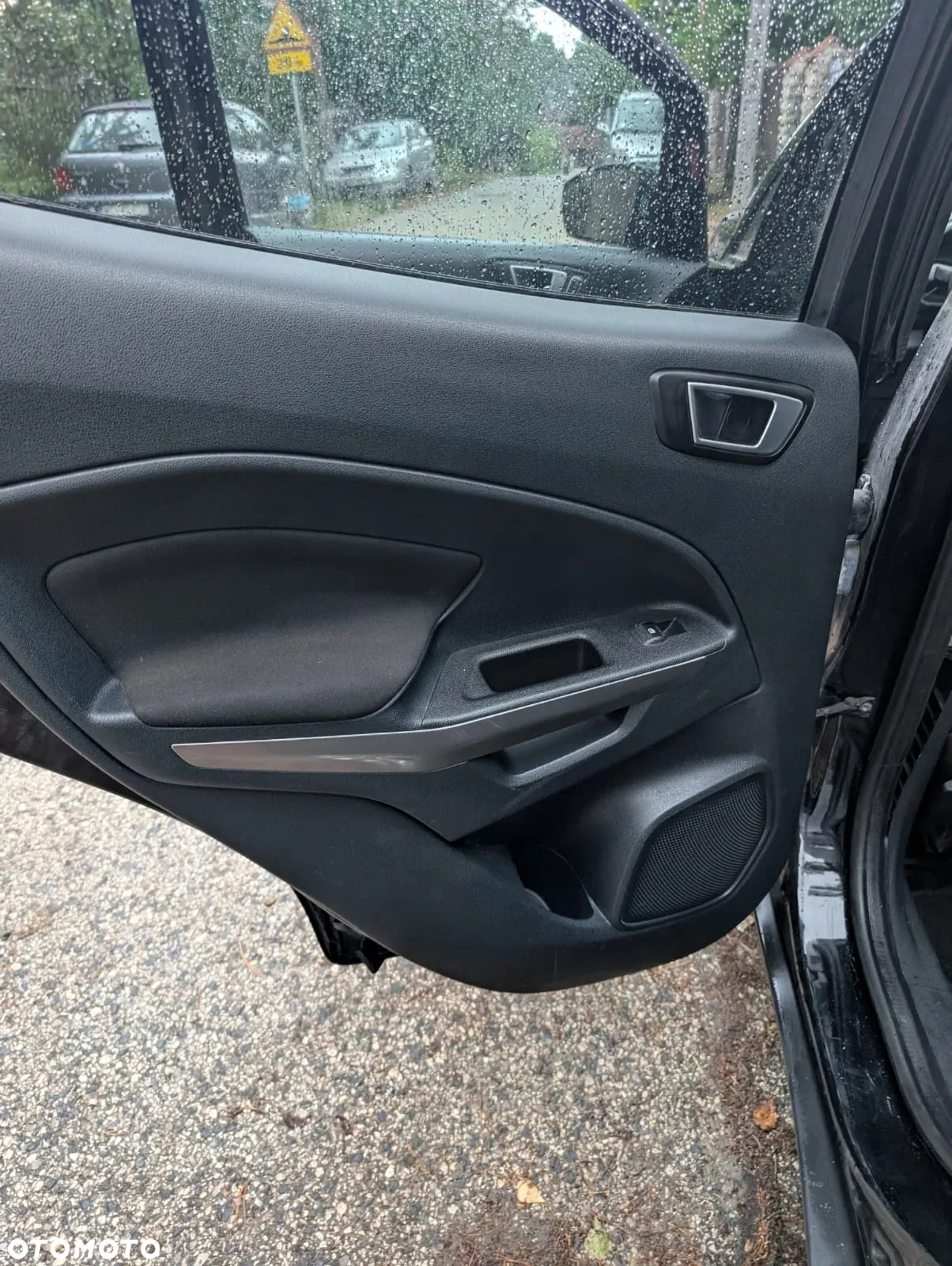 Ford EcoSport - 13