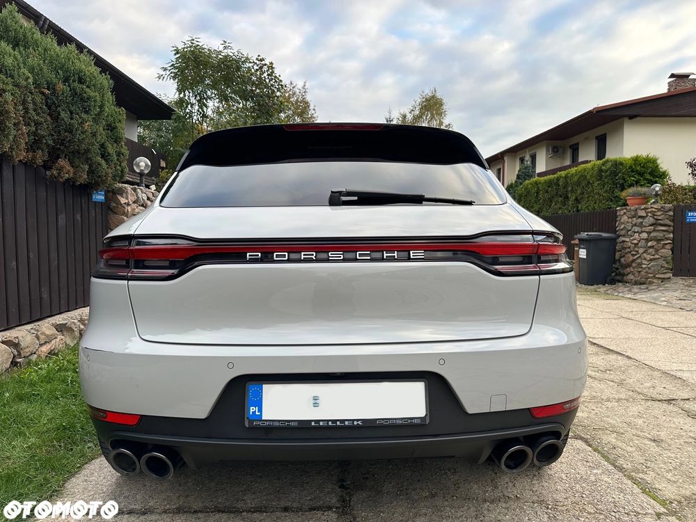 Porsche Macan - 4