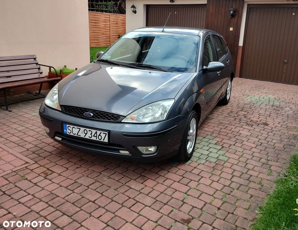 Ford Focus 1.6 16V Trend - 4