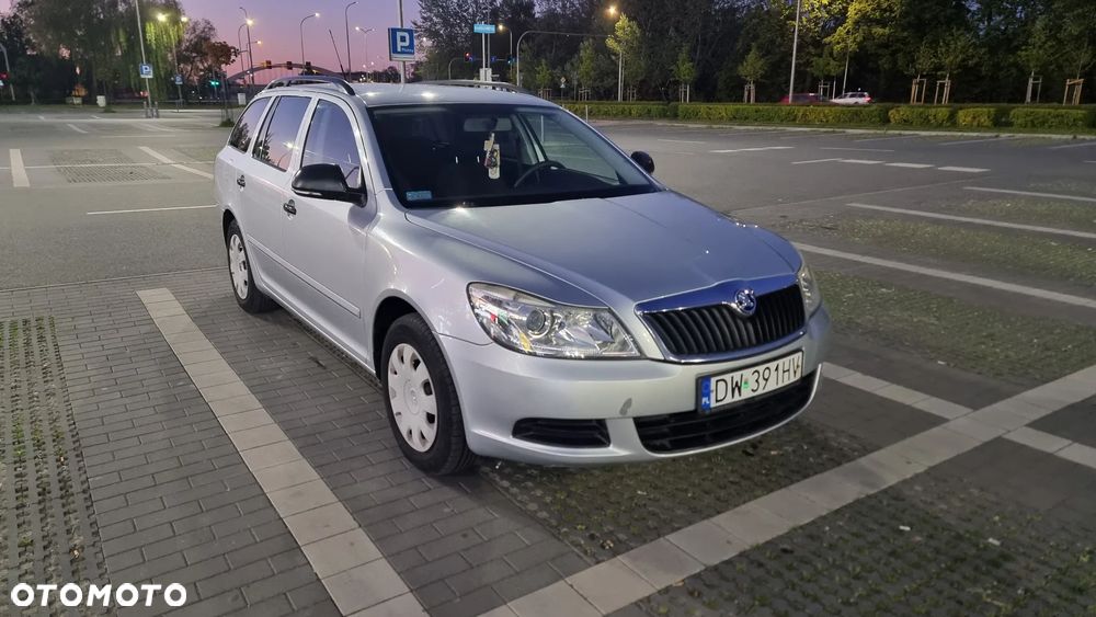 Skoda Octavia 1.6 Mint - 8