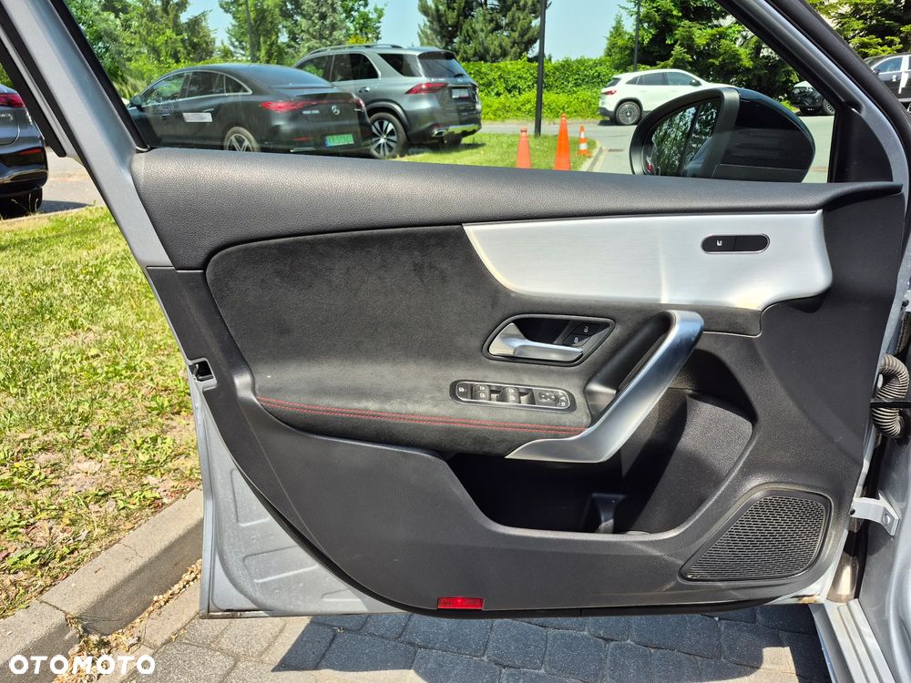 Mercedes-Benz Klasa A 200 AMG Line 7G-DCT - 9