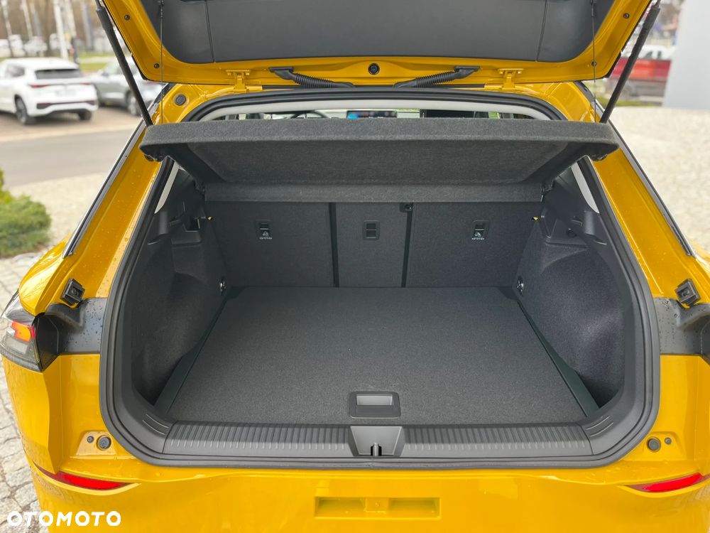 Volkswagen T-Roc 1.5 eTSI OPF DSG Life - 16