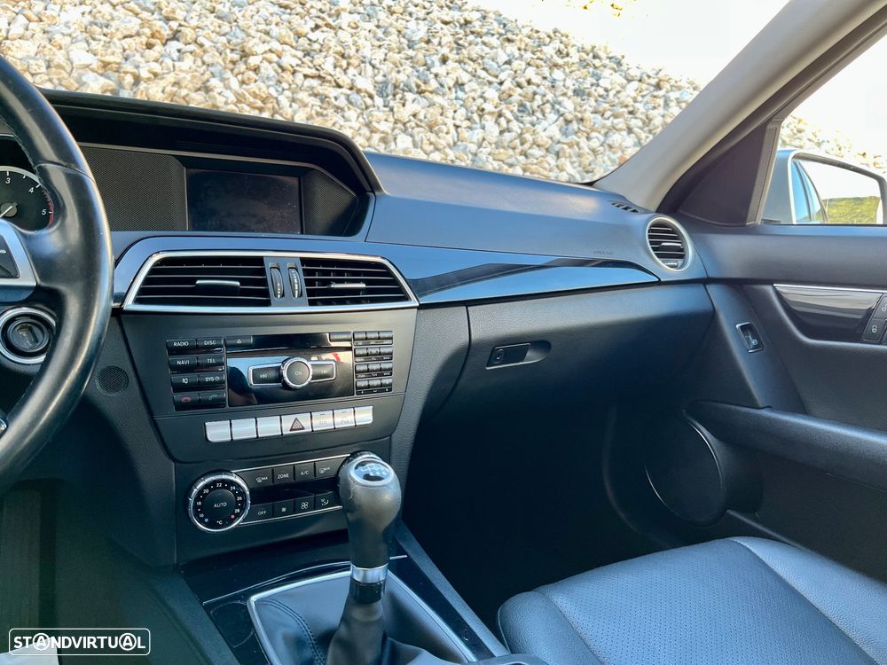 Mercedes-Benz C 180 CDi Avantgarde BlueEfficiency - 30