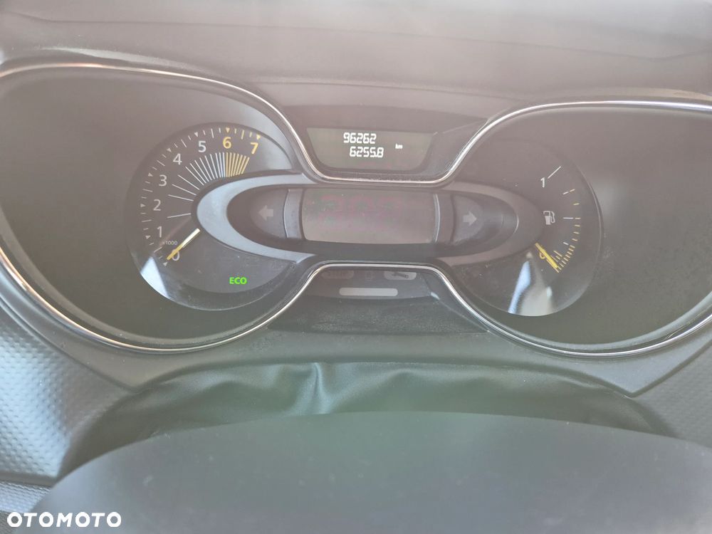 Renault Captur - 10