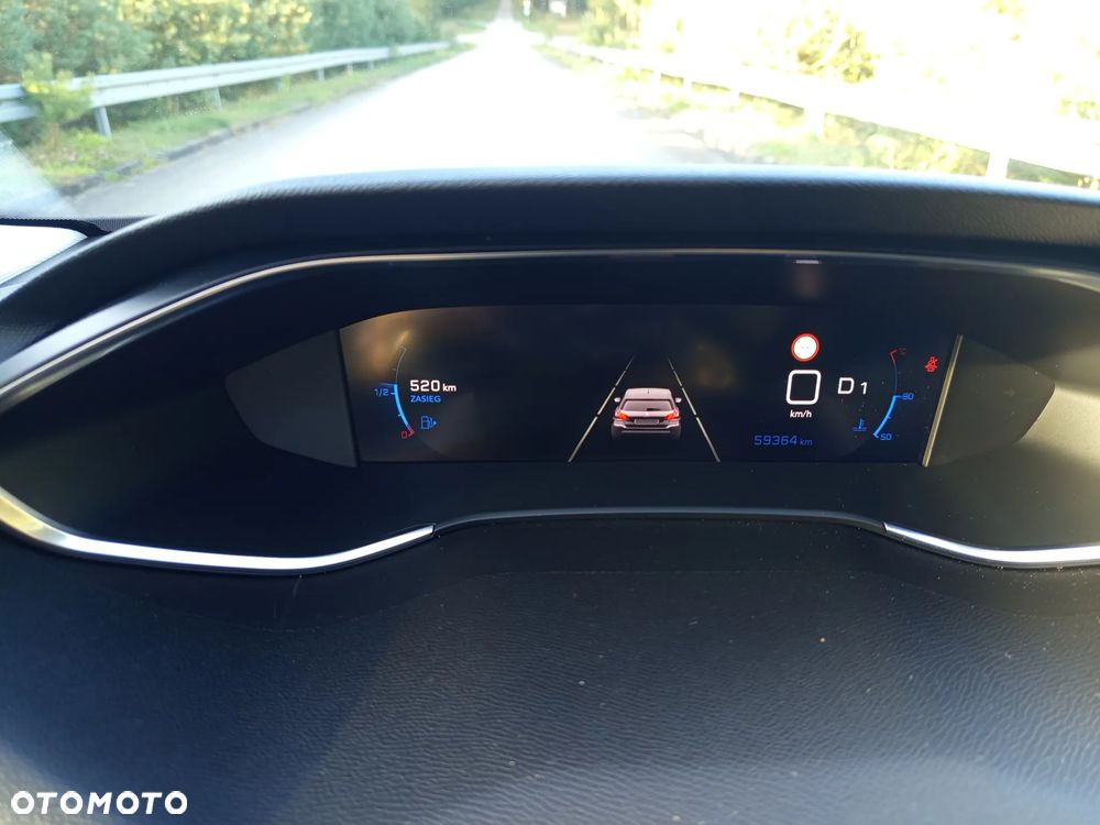 Peugeot 308 1.5 BlueHDi Allure S&S EAT8 - 22