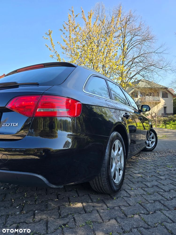 Audi A4 Avant 2.0 TDI DPF Ambiente - 7