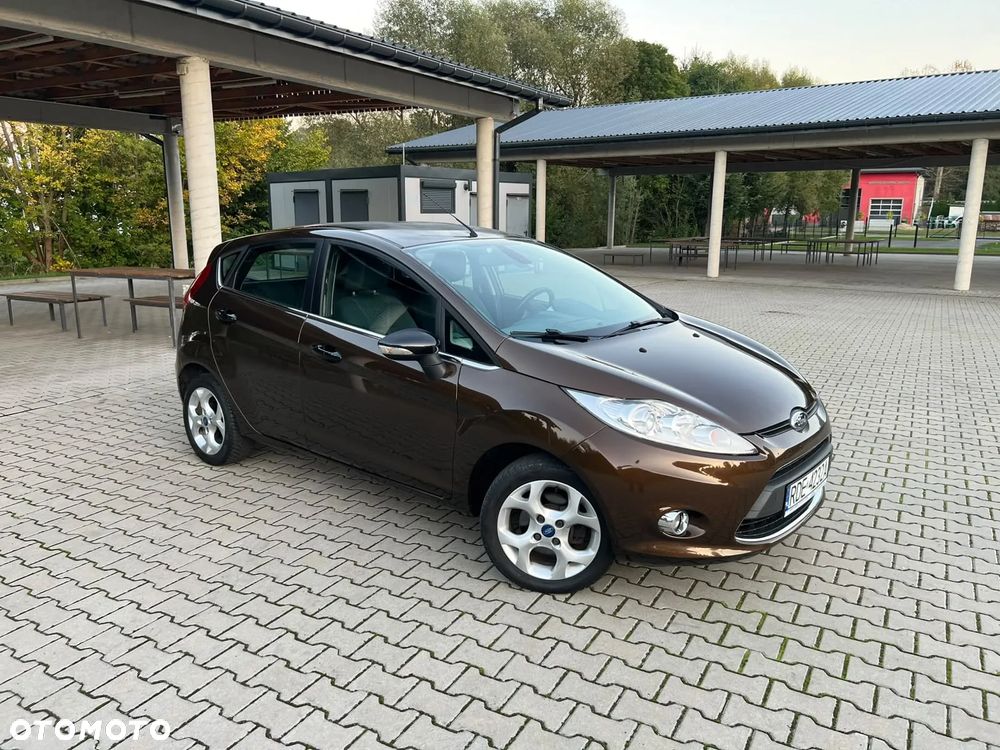 Ford Fiesta 1.4 Titanium EU5 - 3