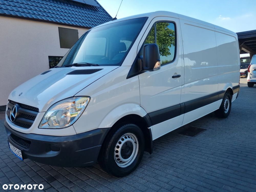 Mercedes-Benz Sprinter - 29