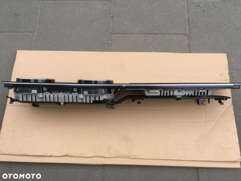 LICZNIK ZEGARY MERCEDES BENZ W213 A2135404886 - 9