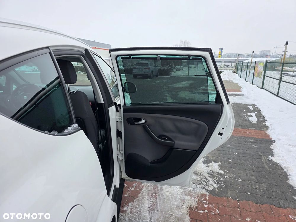 Seat Altea XL 1.6 TDI DPF CR DSG Style - 11