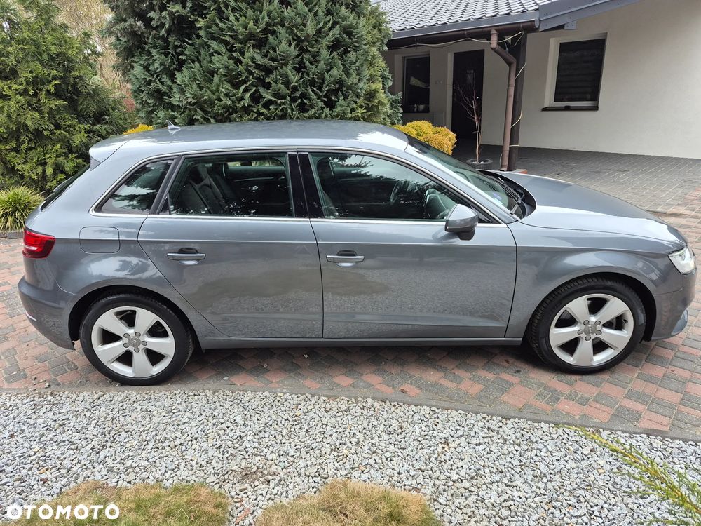 Audi A3 Sportback - 10