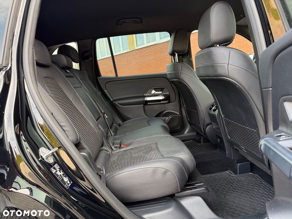 Mercedes-Benz GLB 200 d 8G-DCT Progressive - 39