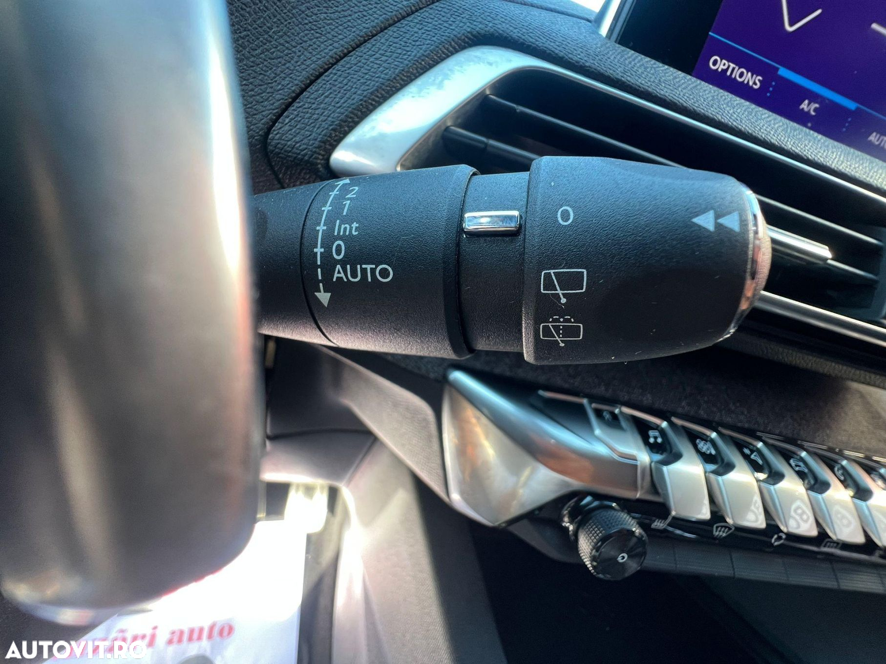 Peugeot 3008 - 18