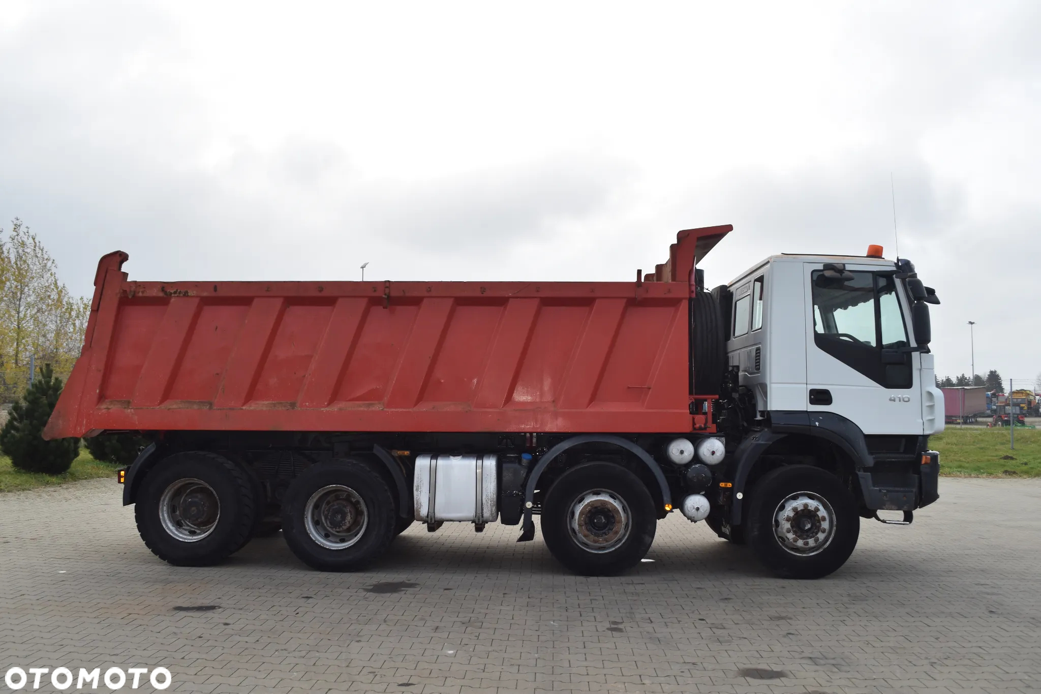 Iveco Trakker - 8