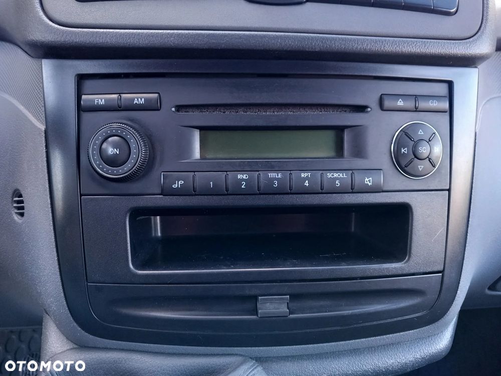 Mercedes-Benz Vito - 18