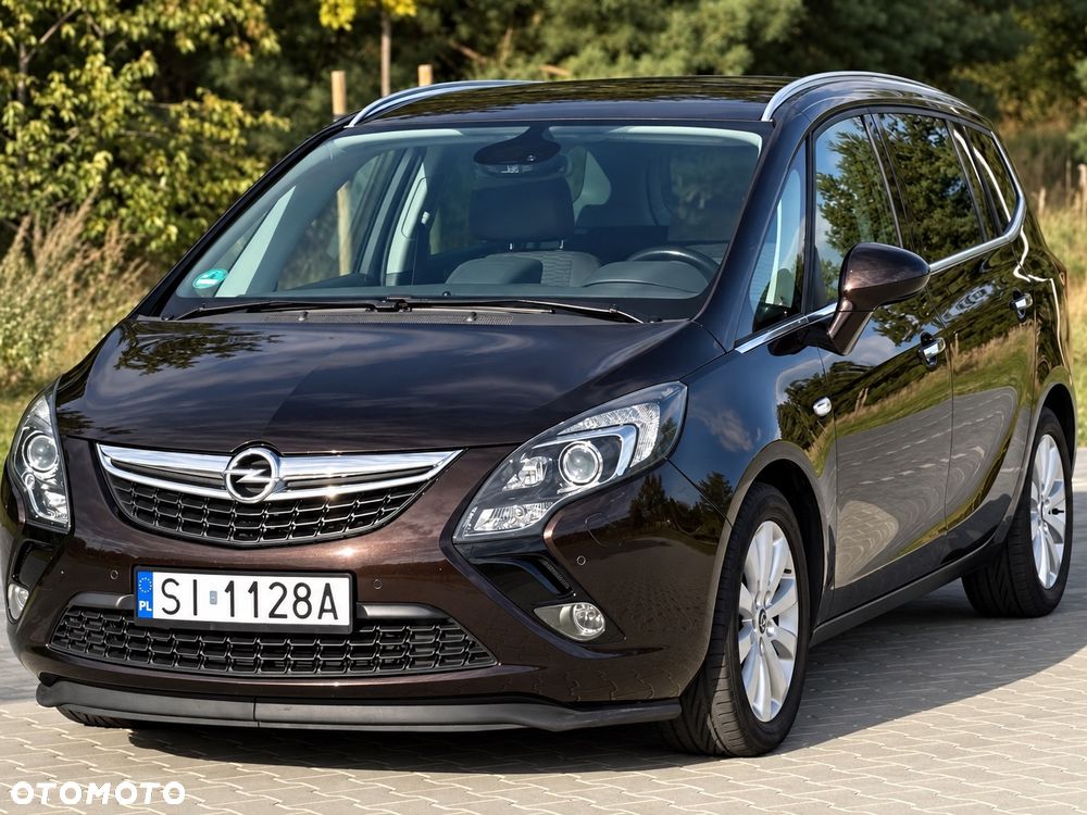 Opel Zafira 1.4 T Cosmo EcoFLEX S&S - 1