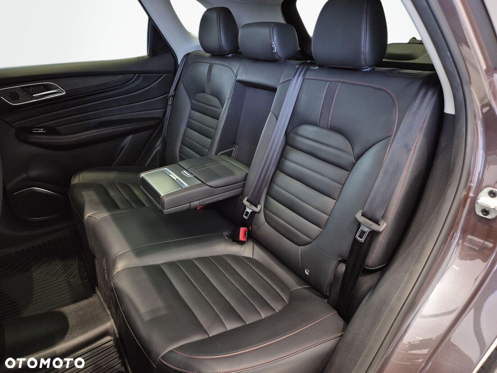 MG HS 1.5 T-GDI Exclusive DCT - 22