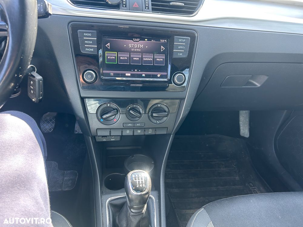 Skoda RAPID 1.0 TSI Ambition - 4