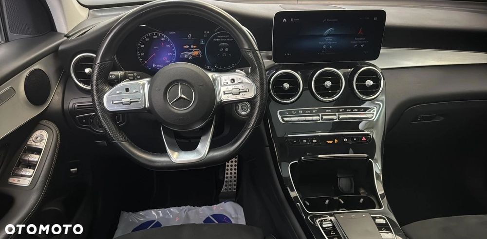 Mercedes-Benz GLC 200 d 4Matic 9G-TRONIC AMG Line - 8