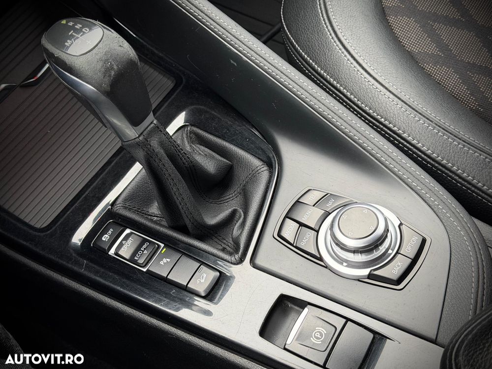 BMW X1 sDrive18d Aut. Sport Line - 16