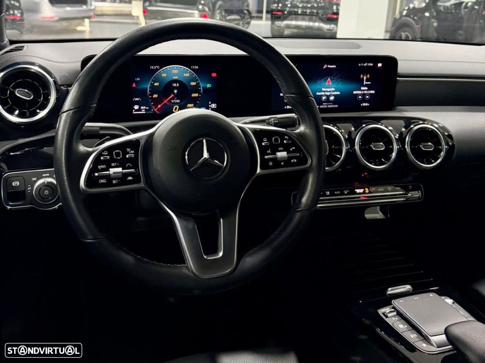 Mercedes-Benz CLA 220 - 15