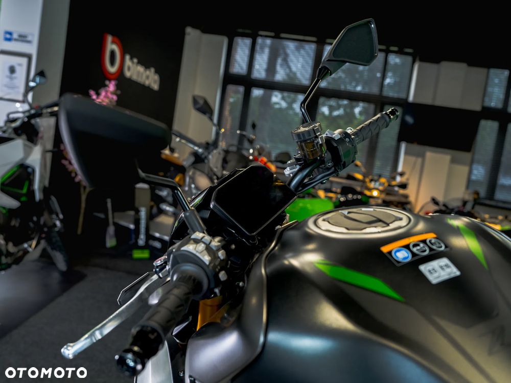 Kawasaki Z 900 - 19