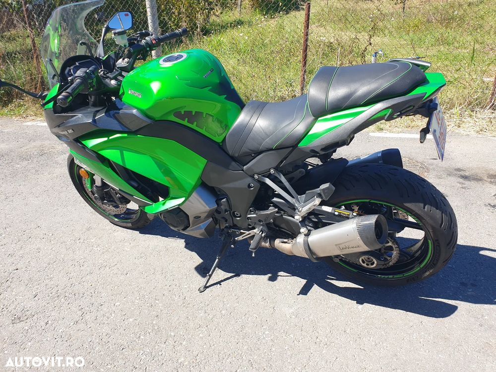 Kawasaki 1000SX - 6