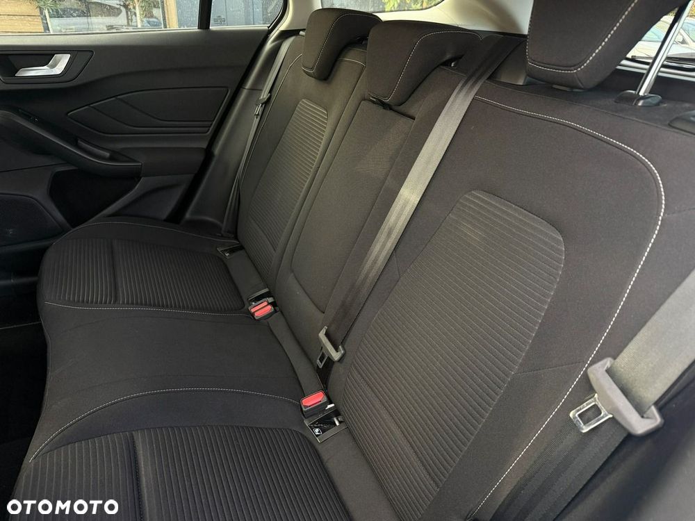 Ford Focus 1.5 EcoBlue STart-Stopp-System TITANIUM X - 7
